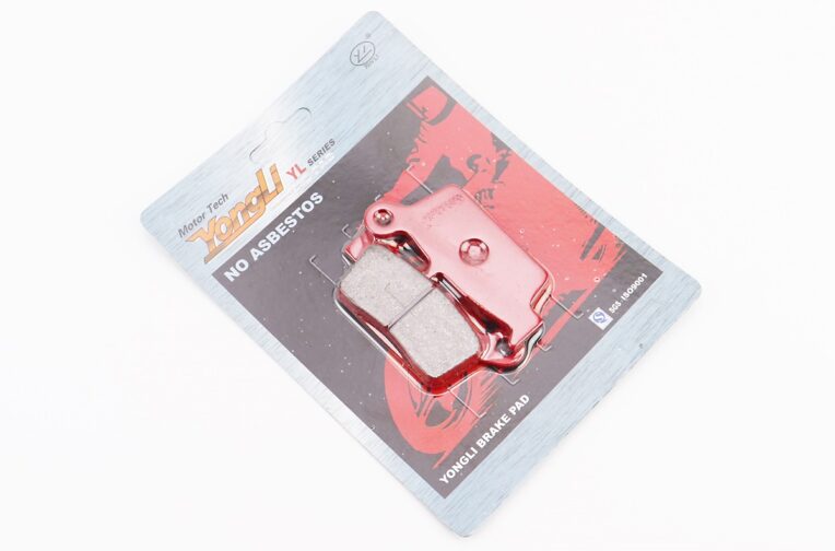 Тормозные колодки (дисковые) Honda LEAD AF20/XR 50/CRM 250; HYOSUNG RX400; SUZUKI DR-Z400/RM 125/DR 125; KAWASAKI KLX250/KX 125 к-кт красные