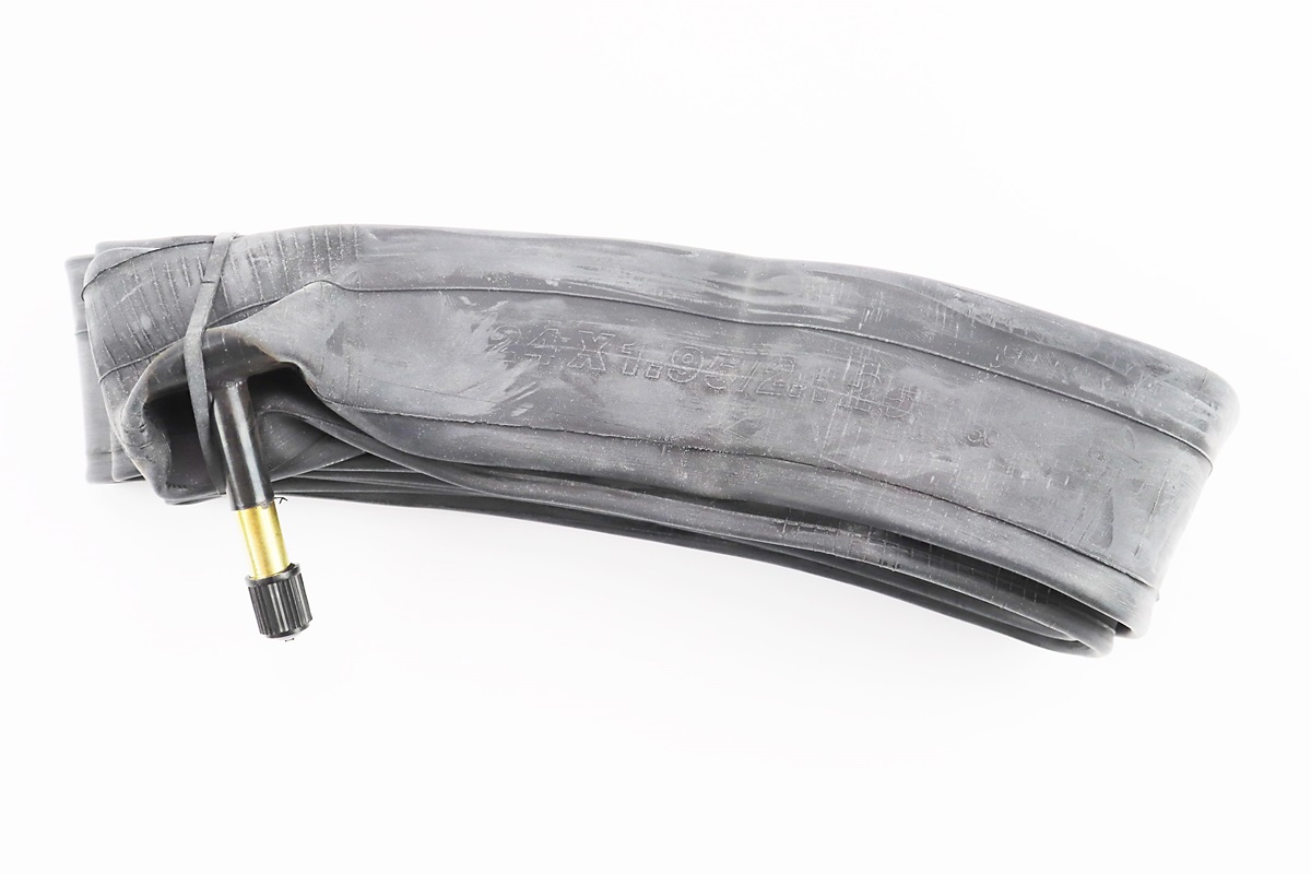 Камера 24"х1,95/2,125 з ніпелем (Schrader AV-48) - Зображення 2