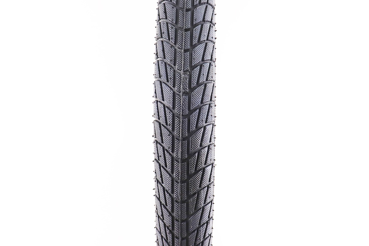 Шина 20"x1,95 (53-406) дорожная P-1023 — изображение 4