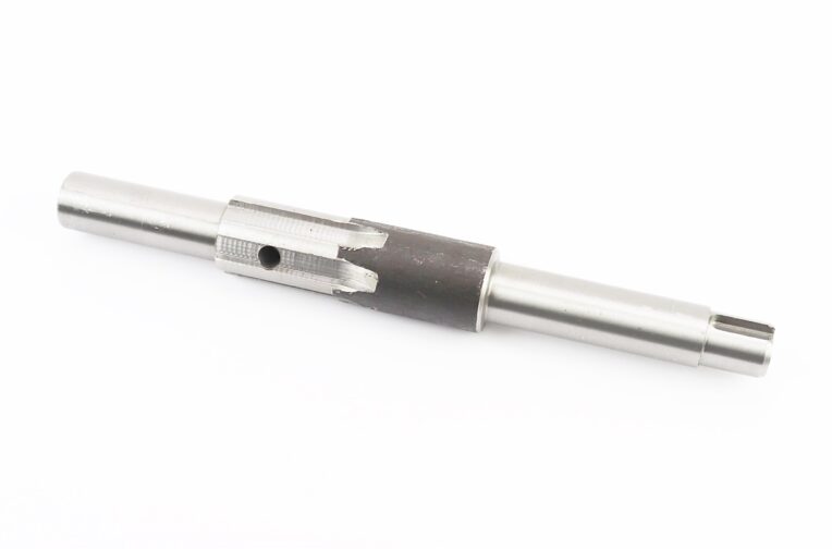 Вал первинний редуктора фрези L-295mm ZUBR – Q12E NEW