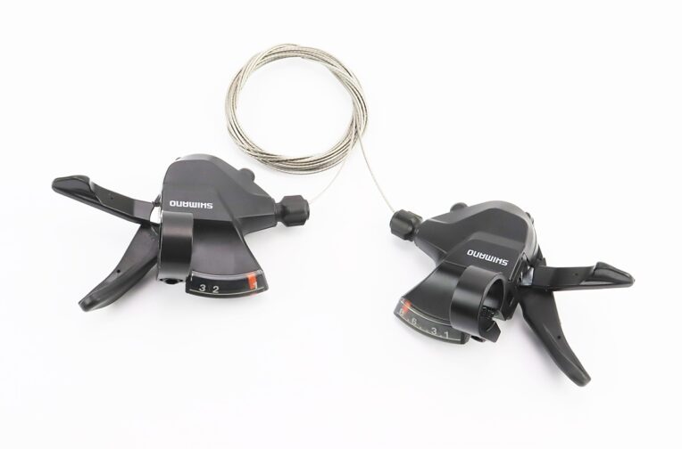 Переключатели (манетка) 3×8 скоростей, чёрные ALTUS SL-M315