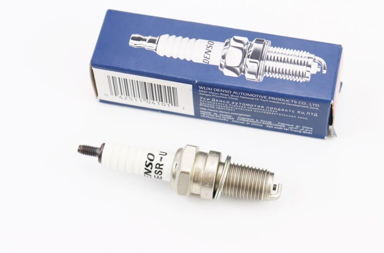 Свеча 4Т X24ESRU с резистором – M12 L18 – CG/CB/CH250/YP250