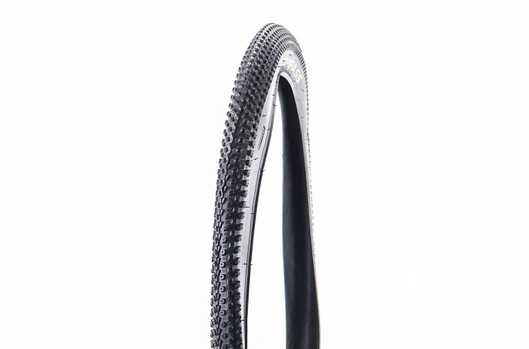 Шина 26″x2,10 (52-559) шипованная W-2003