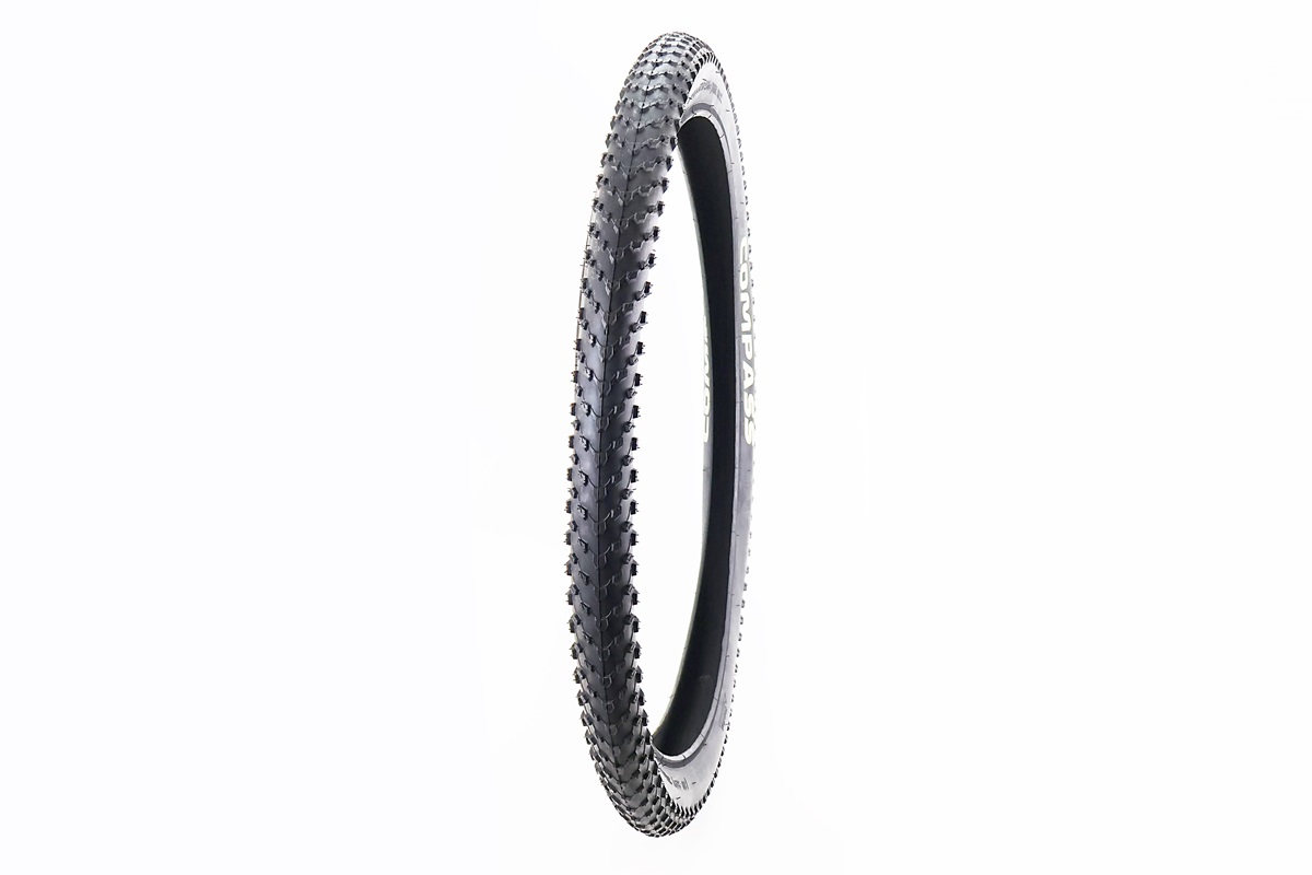 Шина 26"x2,40 (60-559) шипованная COMPASS W2033