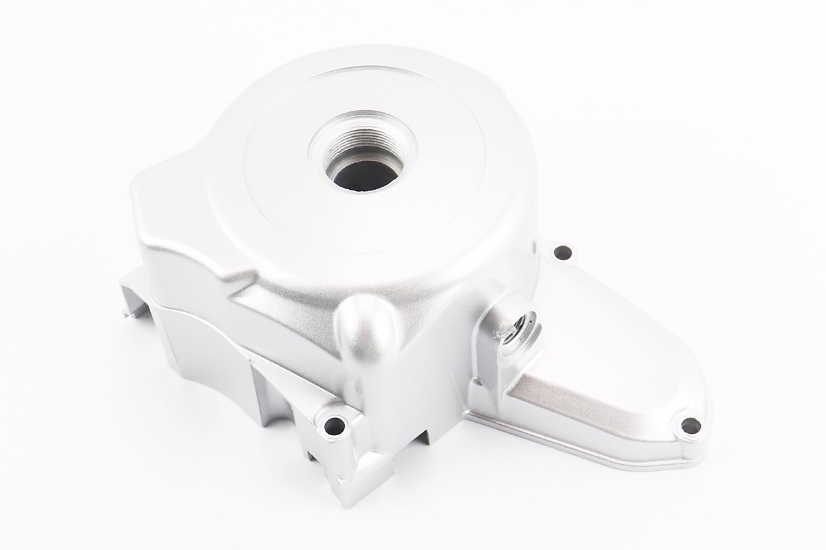 Кришка двигуна ліва (для статора магнето на 6 котушок)