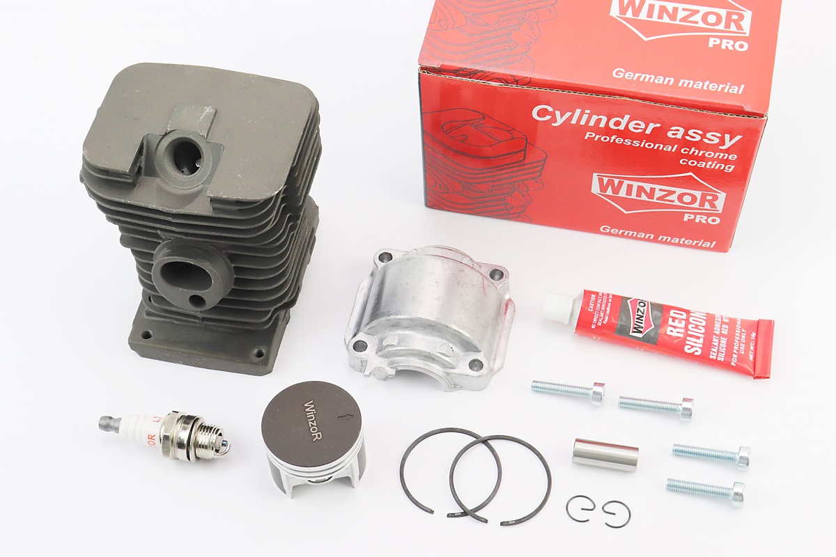 Циліндр к-кт (цпг) MS-180 38mm (палець 10mm) "чорний"+піддон+свічка+герметик, PRO SERIA