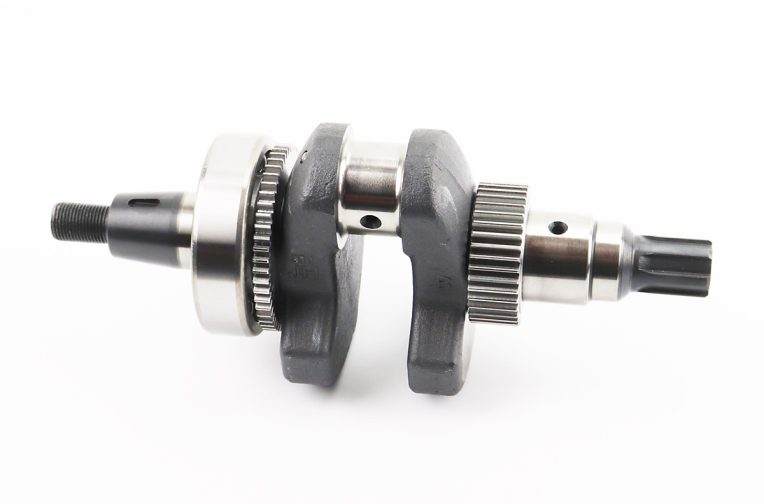 Колінвал 186F (Dшийки-40mm, H-118,0mm) під шліц + шестерні + підшипник, запресований