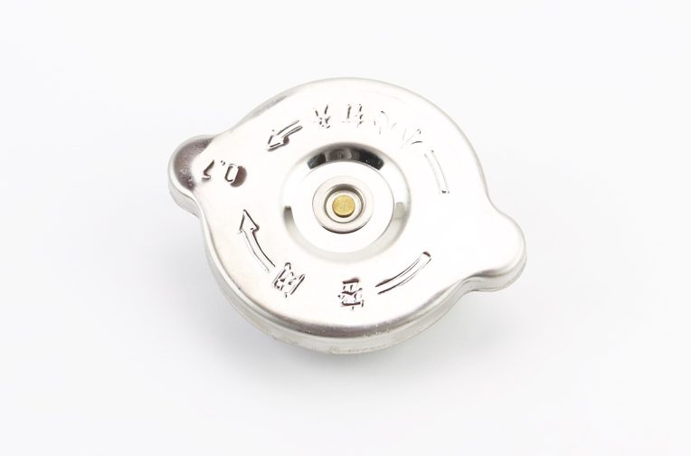 Крышка радиатора под горловину до D-66mm, d-клапана 45mm