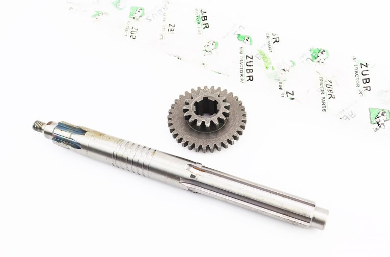 Вал КПП первинний 320mm+шестерня Z-15×33 81-1