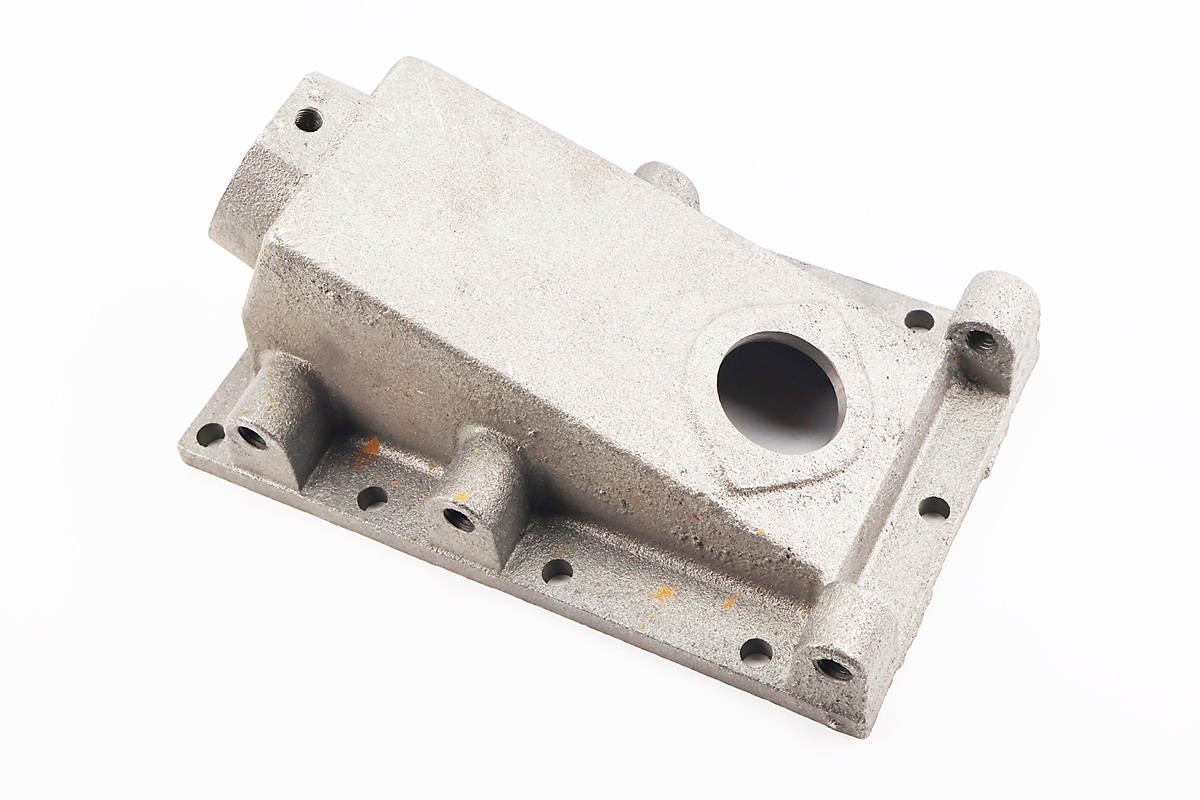 Кришка редуктора верхня 101-2 (1 отвір)