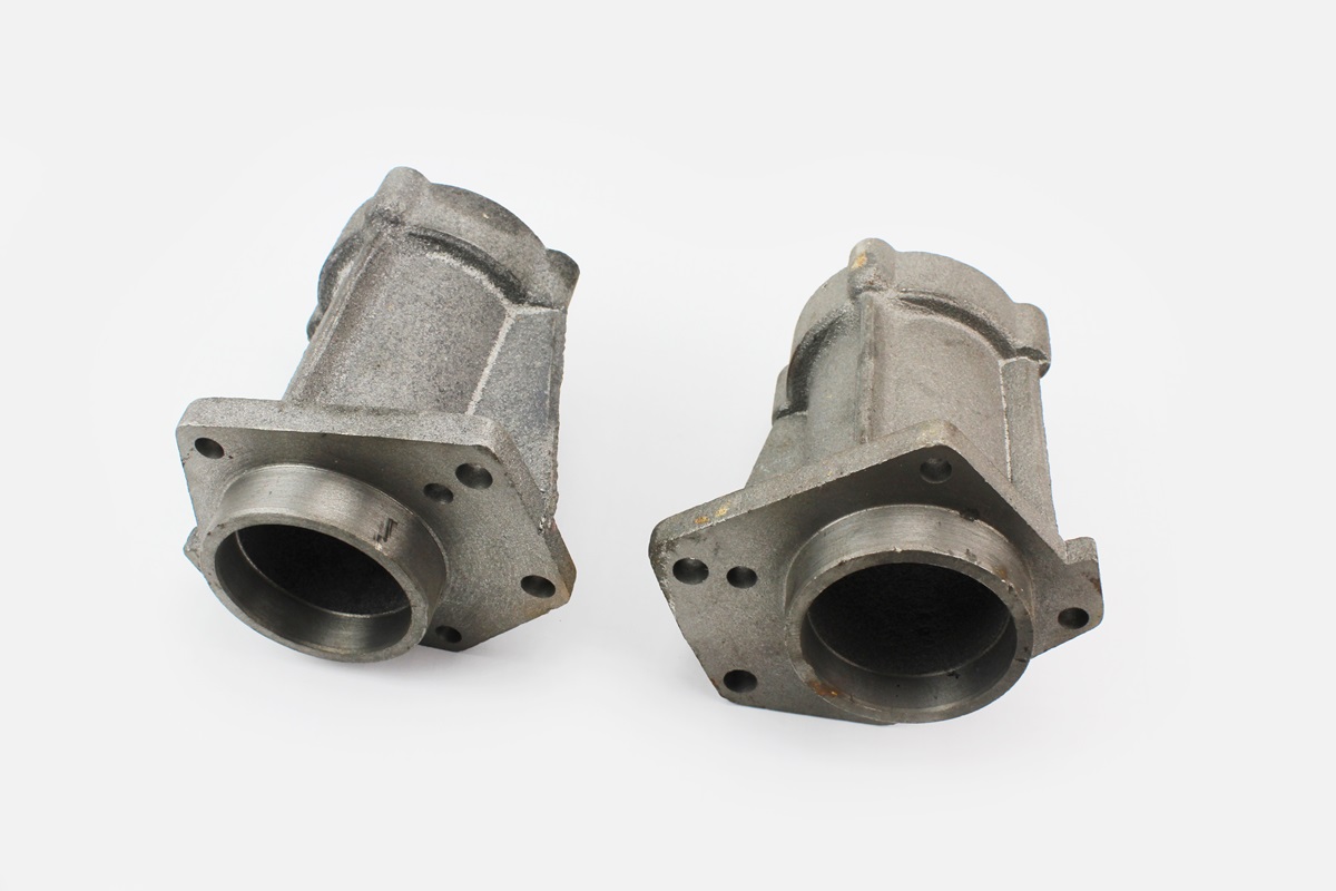 Корпус піввісі заднього колеса, лів/пр. к-кт 2шт