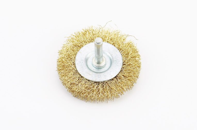 Щітка дискова зі стрижнем 1/4″ D-60мм з латунованого рифленого дроту 19-9706