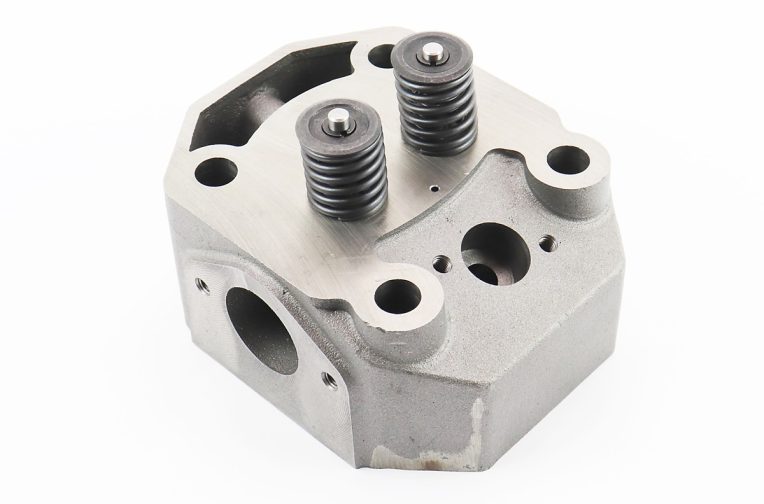 Головка циліндра R195NM у зборі Тип2