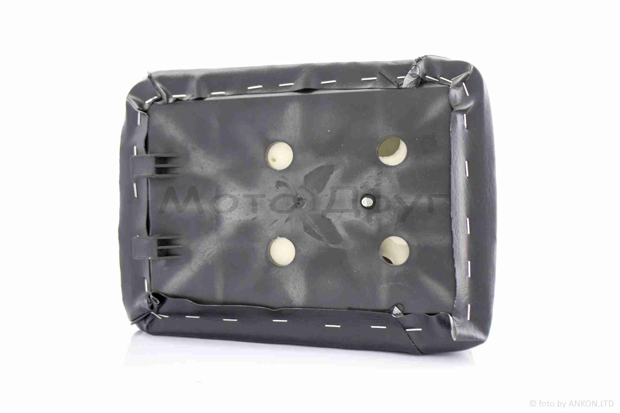 Сиденье Delta пассажира, пластик "LIPAI" — изображение 2