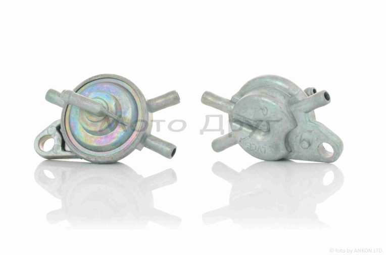 Кран топливный вакуумный  AD50/100