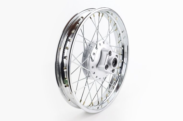 V200R Колесо заднє спицьоване 2,15-18″ (дискове гальмо) (вісь 15мм)