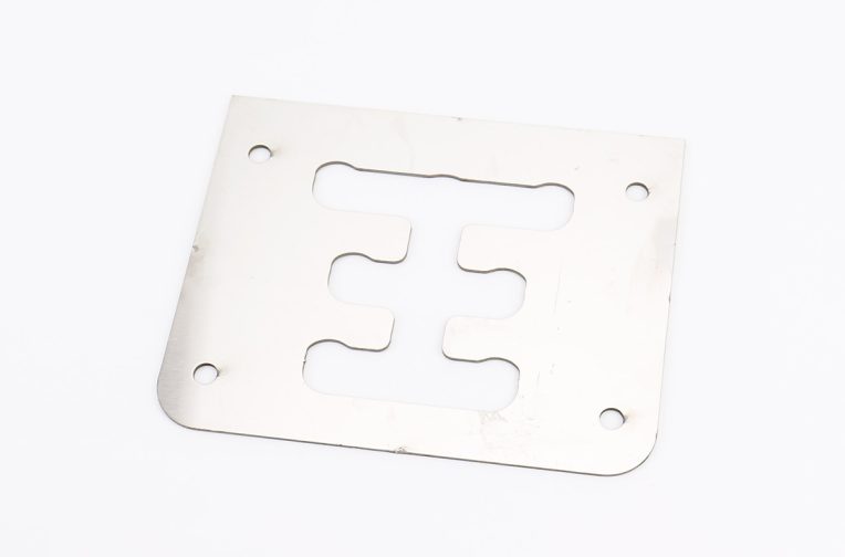 Пластина важеля на шість передач