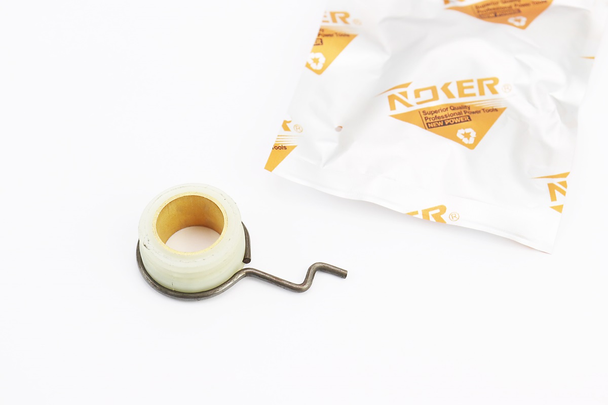 Привід насоса масляного (скоба з втулкою) MS-170/171/180/181/190T/191T/210/211/230/231/250/251