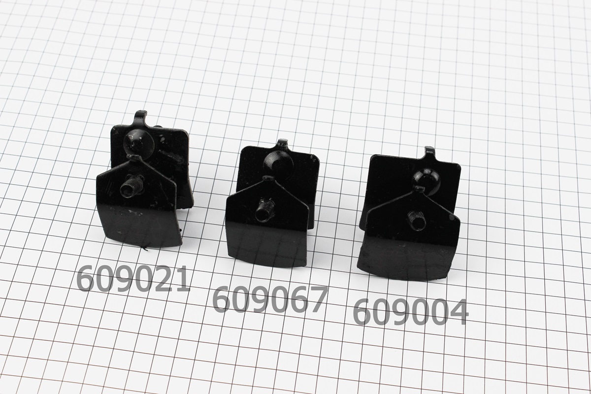 Амортизатор + шпилька 8mm (правый) 2-3,5кВт