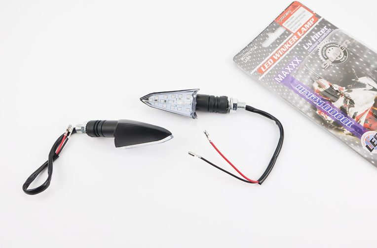 Поворот диодный “стрела” ЖЕЛТЫЕ в ЧЕРНОМ корпусе WKT-TL-06A, 2шт