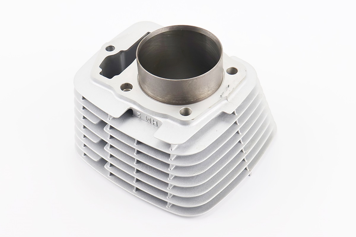 Цилиндр к-кт (цпг) CB250cc 65,5мм (высота цилиндра 82/107мм, палец 15мм) — изображение 2