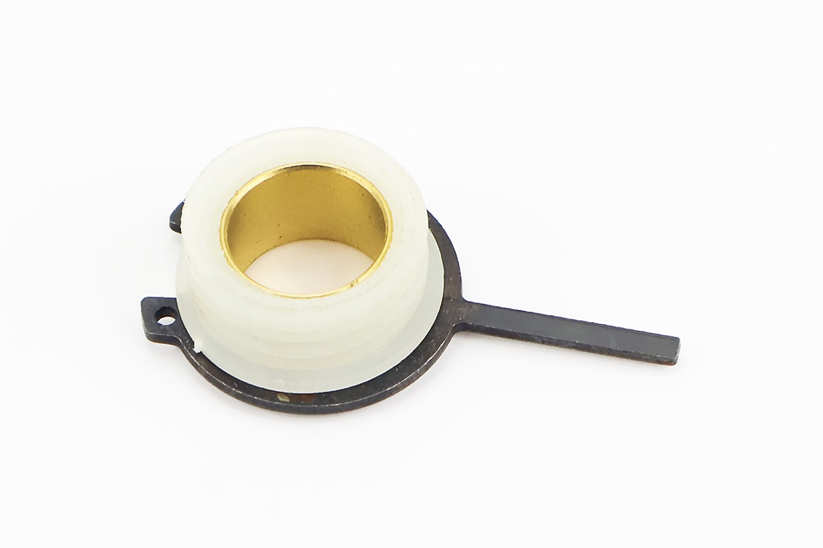 Привід масляного насоса (скоба з втулкою) MS-240/260