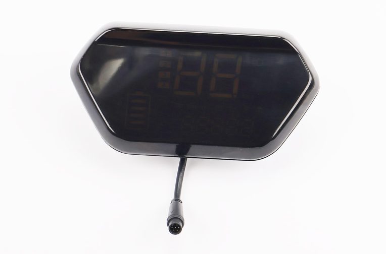 Дисплей 60V Dominator