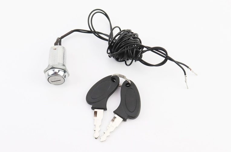 Замок запалювання з ключами, ROCKET (електросамокат)