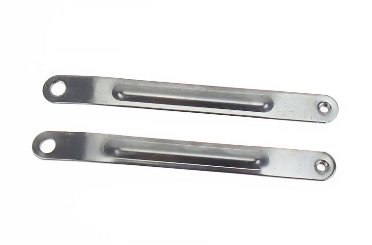 Кронштейн крепления переднего крыла CR-1