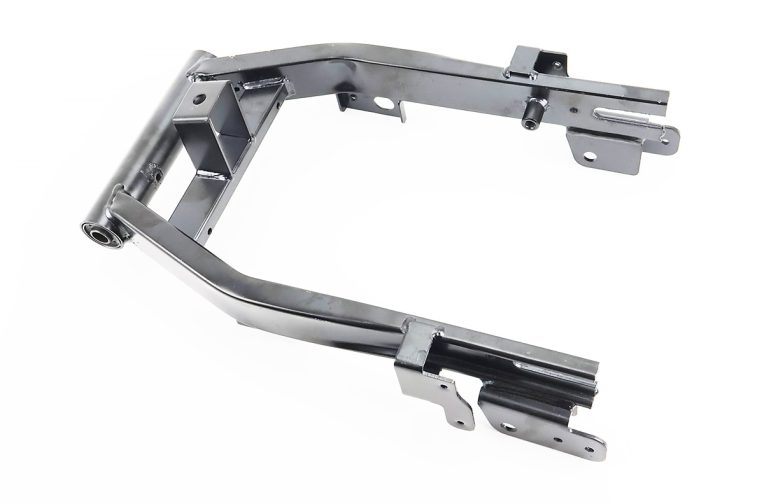 Маятник задньої підвіски + сайлентблоки CR-4