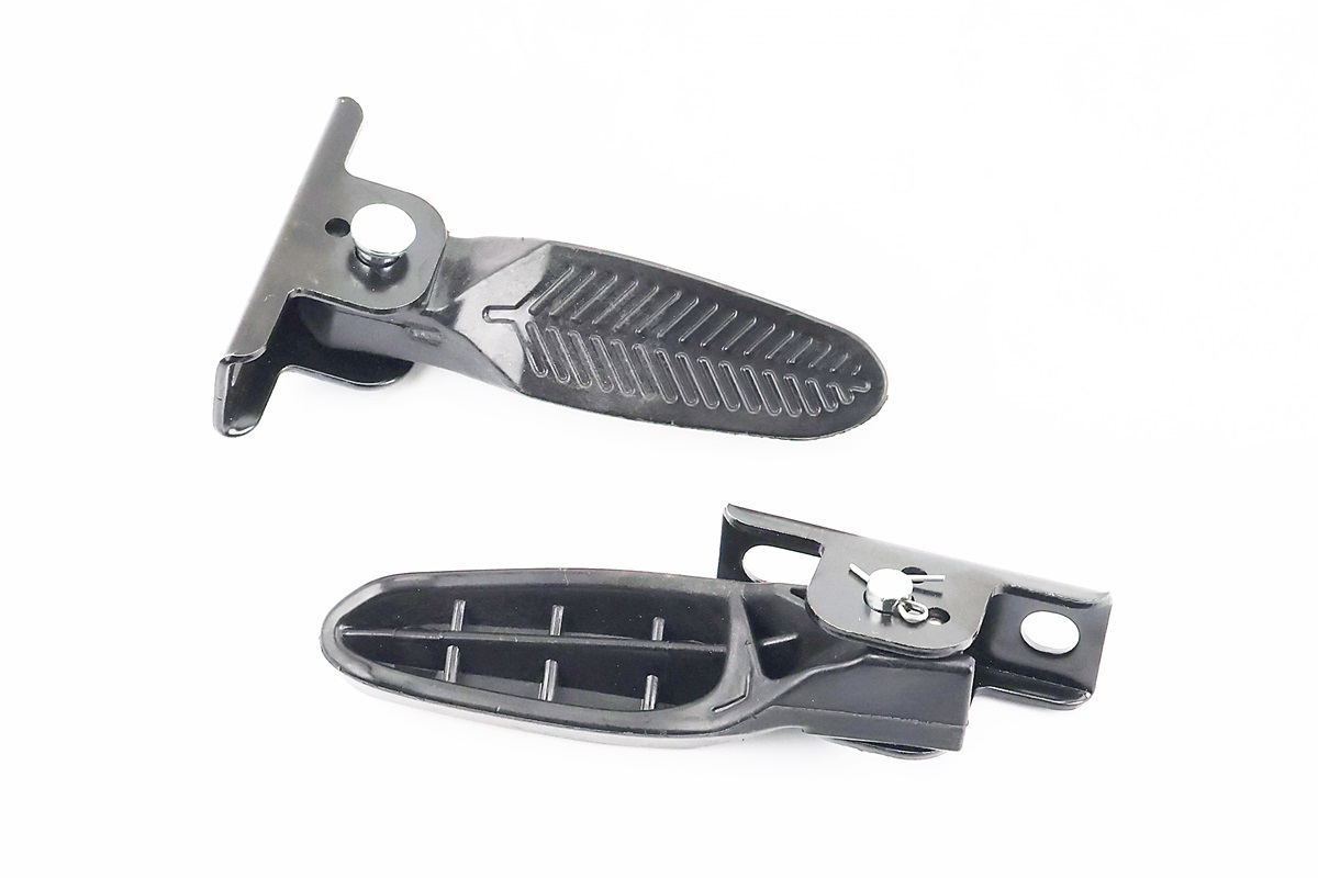 Подножки водителя Л+П к-кт CR-9