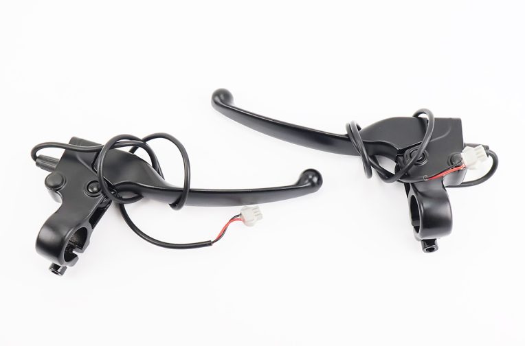 Ручки тормоза Л+П к-кт CR-1