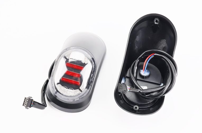 Стоп + габарити (пара) TR-3