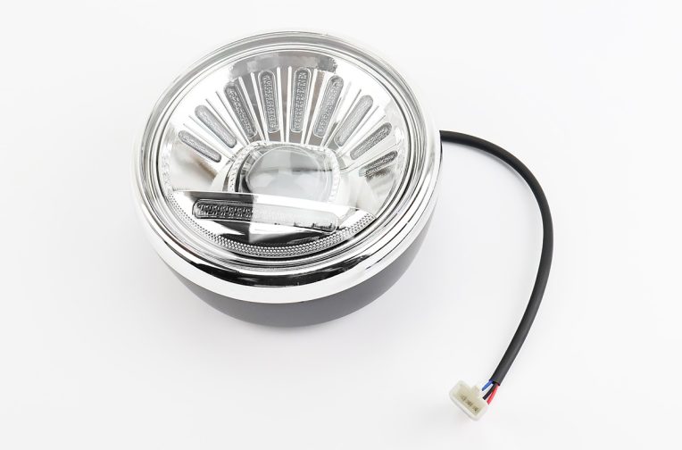 Фара у зборі CR-2