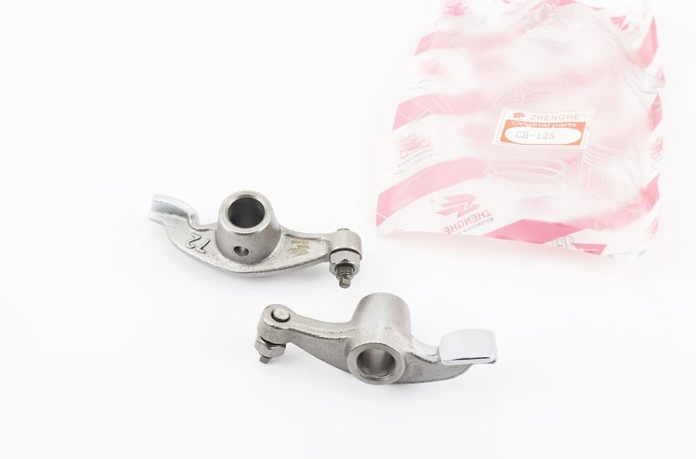 Коромысло клапана к-кт 2шт СВ-125cc