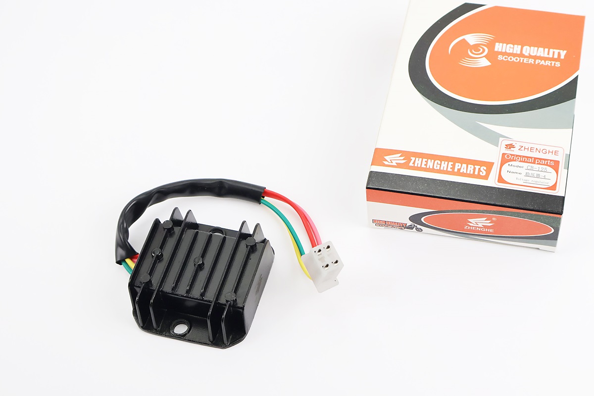 Регулятор напряжения - 4 провода