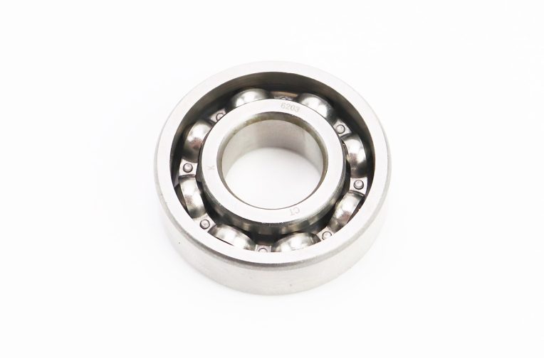 Подшипник 6203 (17x40x12) MS-290,310,390-лев. или прав. 640,650,660,780,880-лев.; водяного насоса KM385BT; коленвала TACT,PAL; панели демпферной JH