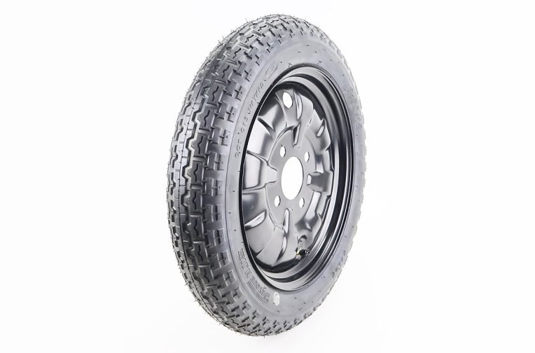 Колесо заднее (шина+диск) Cargo12