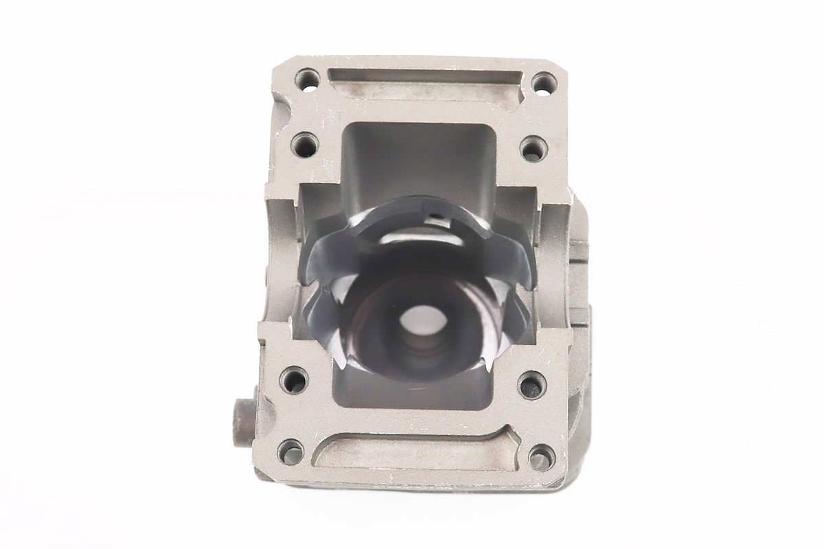 Цилиндр к-кт (цпг) MS-180 38mm (палец 10mm) "черный"+поддон+свеча+болты — изображение 3