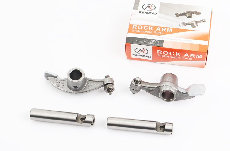 Коромисло клапана к-кт 2шт СВ-125cc (з пальцями)