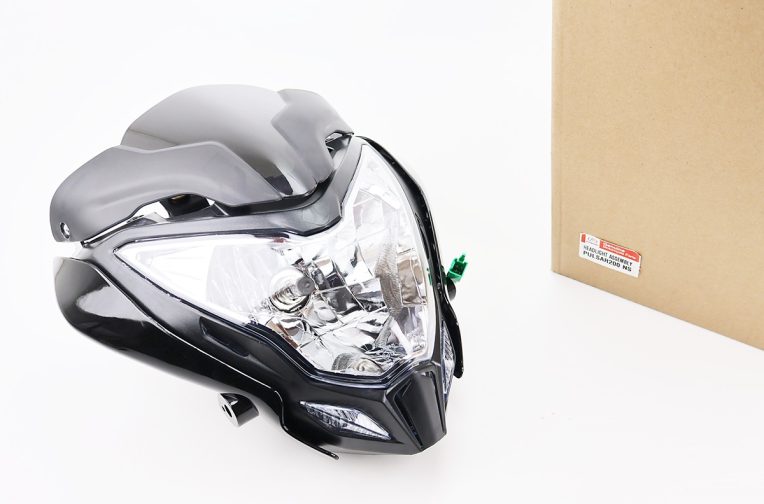 PULSAR NS-200 пластик – обтічник фари + фара, вітровик, к-кт