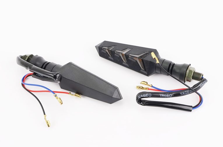Поворот диодный + габарит ZXD-09, 2шт