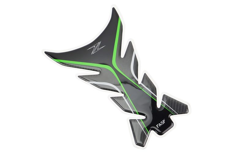Наклейка захисна на бак паливний “KAWASAKI”, чорний карбон TQ-007