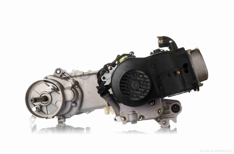 Двигун  GY6 80cc  40cm, під два амортизатори  +карбюратор, комутатор, котушка запалювання
