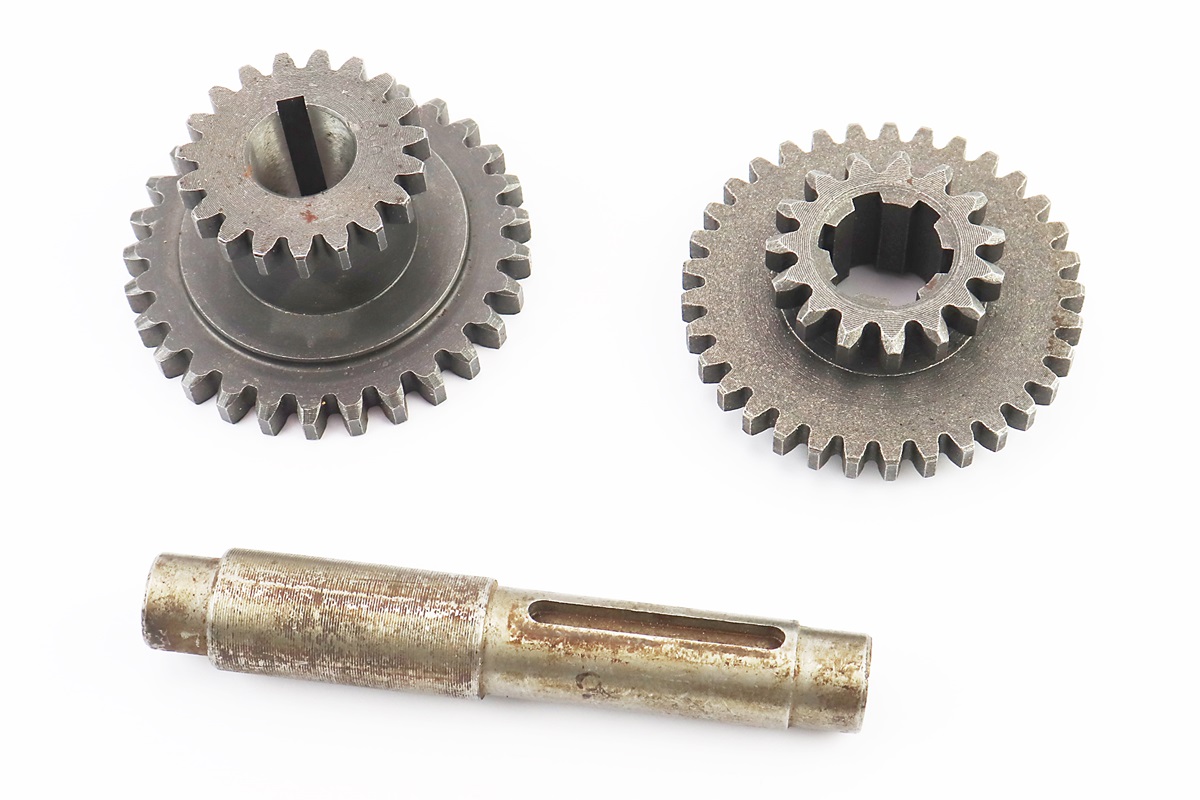 Вал КПП вторинний L-145mm +шестерня Z-19x31+шестерня Z-19, к-кт 3шт 81-1