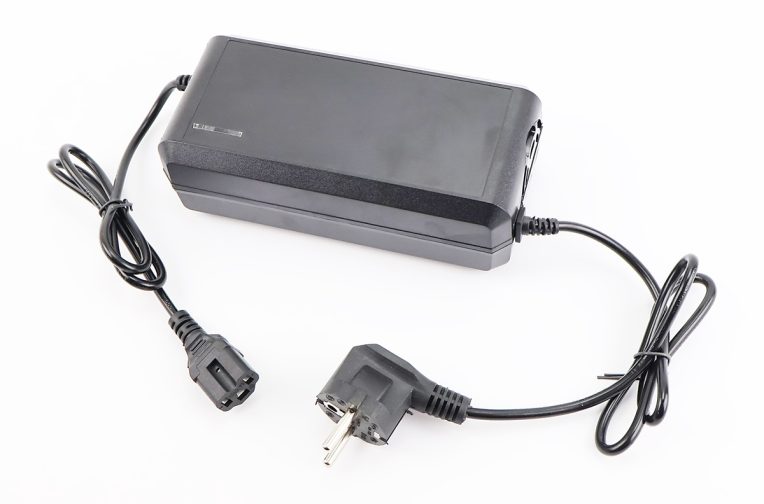 Зарядное устройство 72V 20Ah MAX