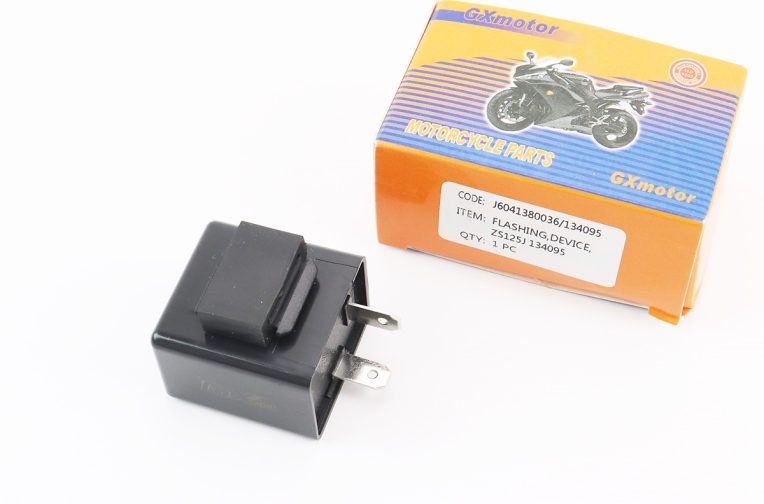 Реле поворотов (2 контакта) CB/CG