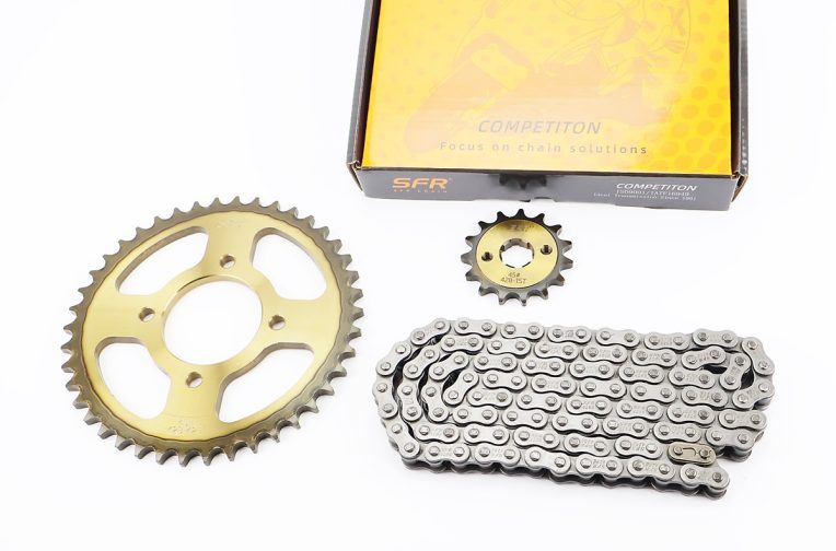 Звезды, цепь к-кт ZS125J-428H-116L+42T+15T “каленая” (в коробке)