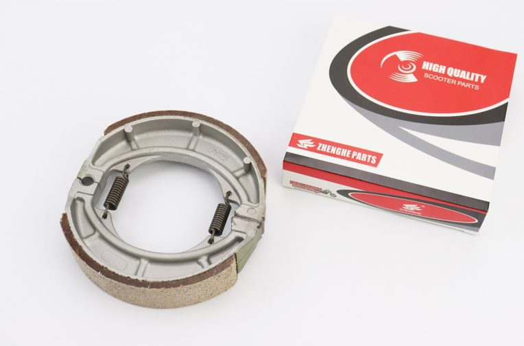 Гальмівні колодки задні к-кт, 125мм (барабан) 12″, 13″