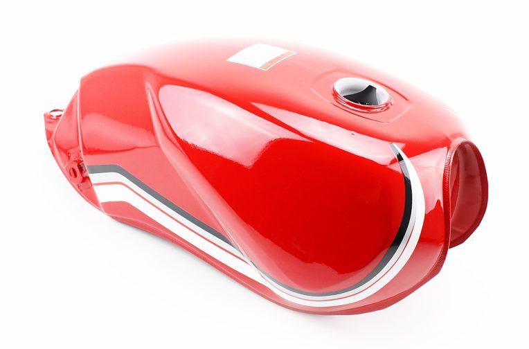 Бак паливний ЧЕРВОНИЙ (під прямокутну кришку бака, під кран палив. на болти)